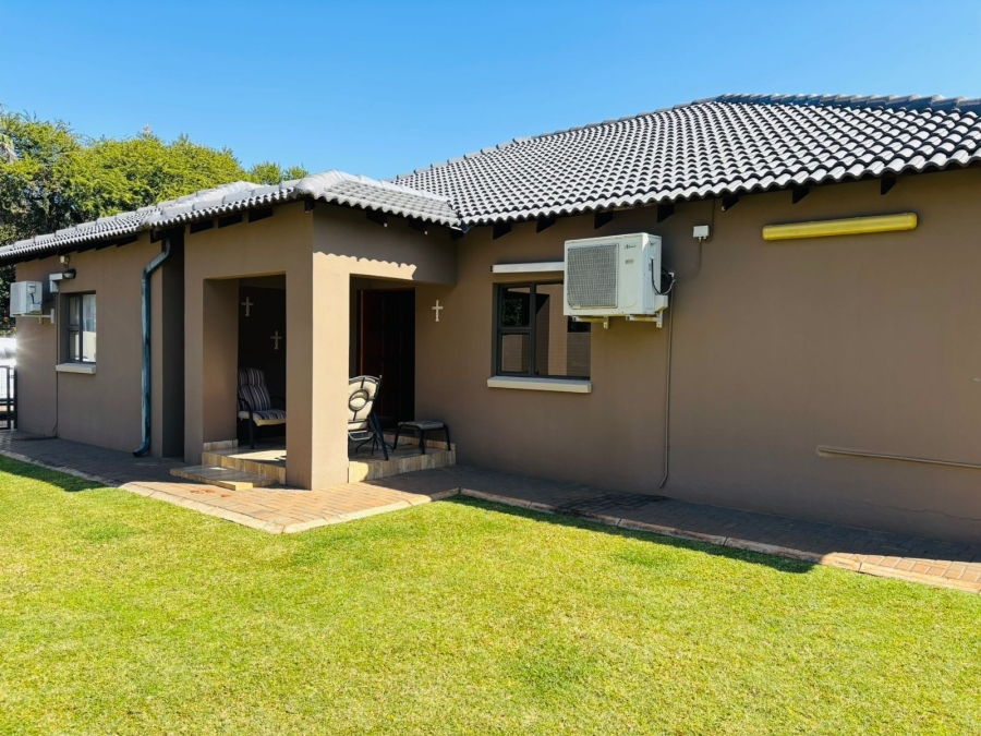 4 Bedroom Property for Sale in Impala Park Limpopo