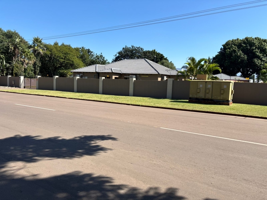 4 Bedroom Property for Sale in Impala Park Limpopo