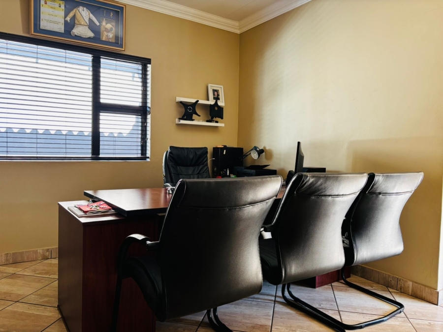 4 Bedroom Property for Sale in Impala Park Limpopo