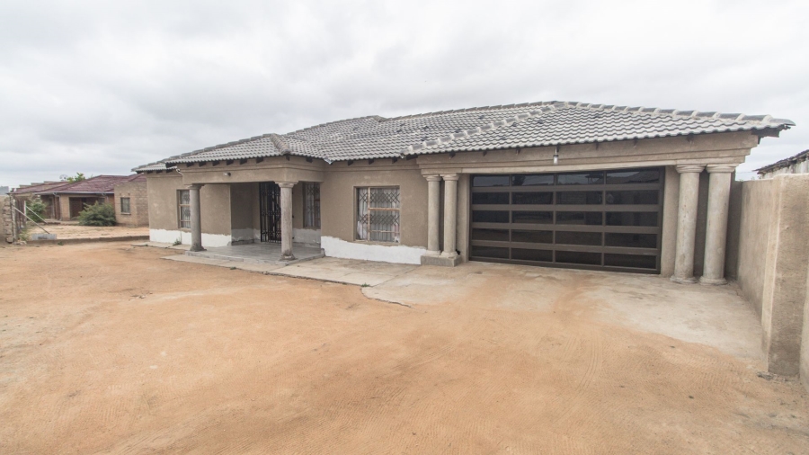 3 Bedroom Property for Sale in Moletji Limpopo