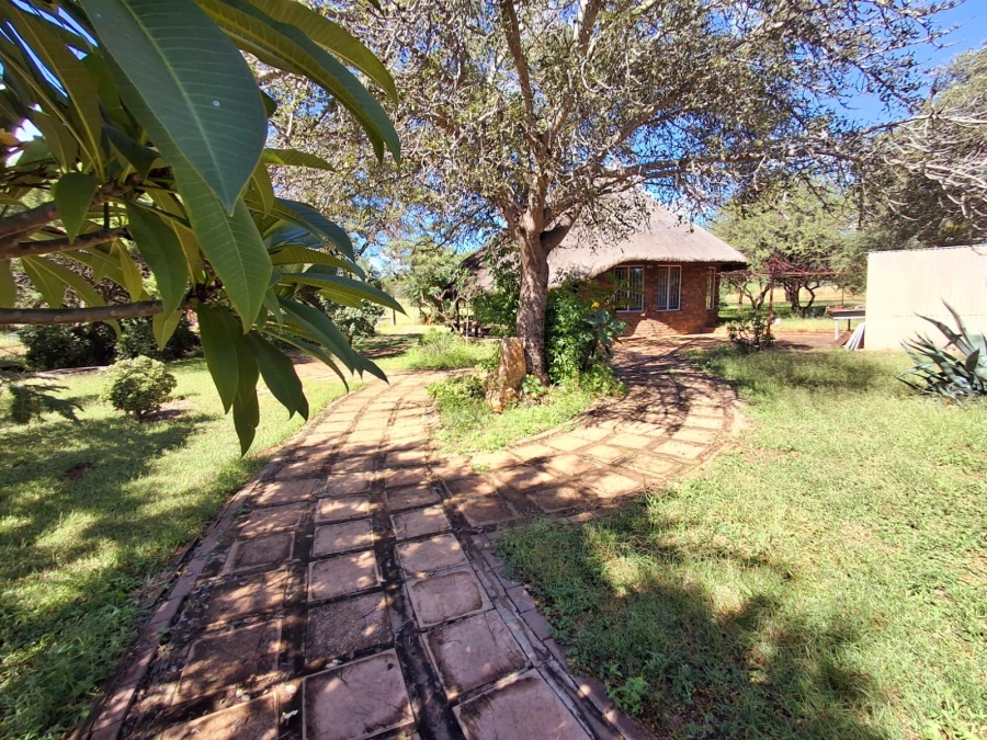 2 Bedroom Property for Sale in Myngenoegen A H Limpopo