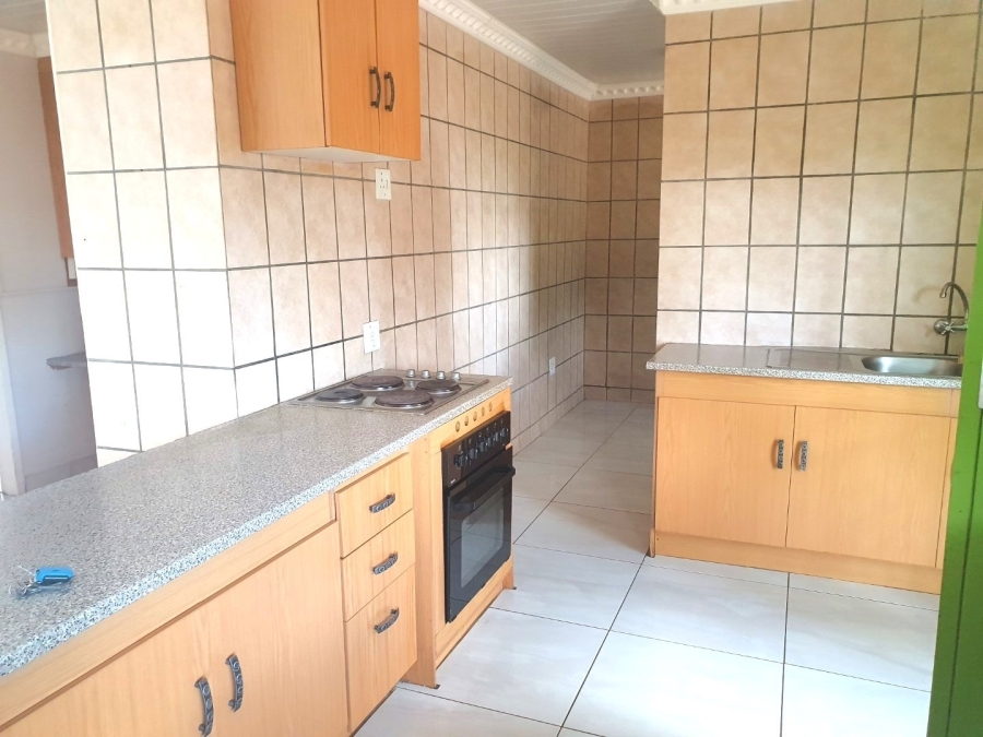 To Let 3 Bedroom Property for Rent in Modimolle Limpopo