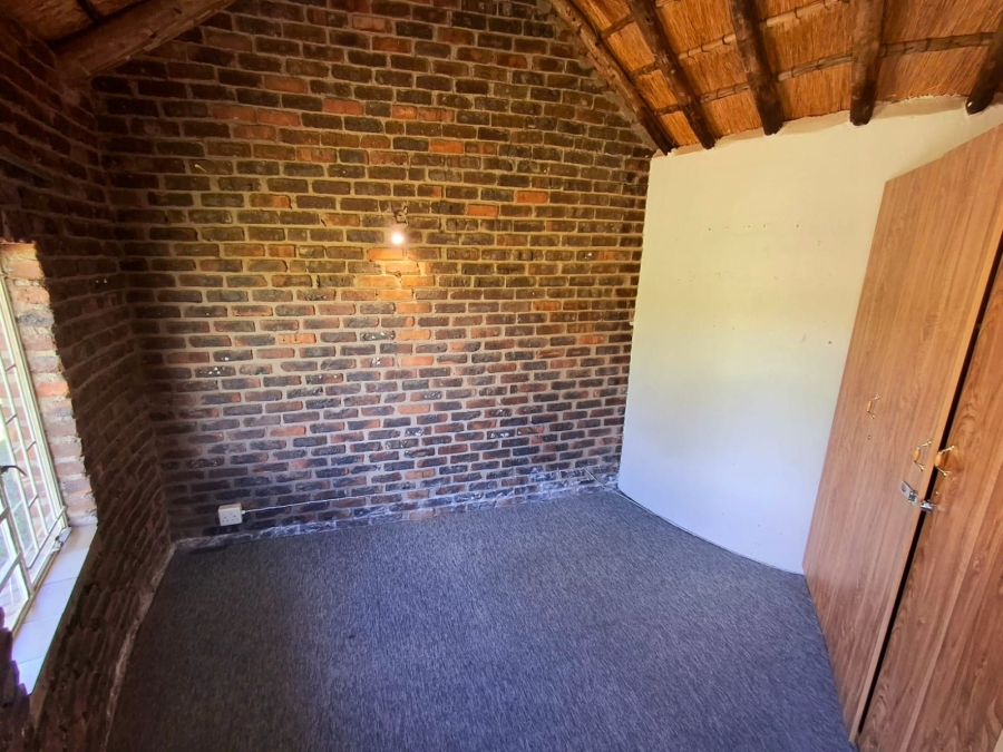 3 Bedroom Property for Sale in Myngenoegen A H Limpopo