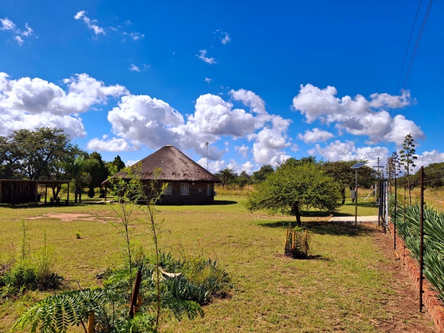 3 Bedroom Property for Sale in Myngenoegen A H Limpopo