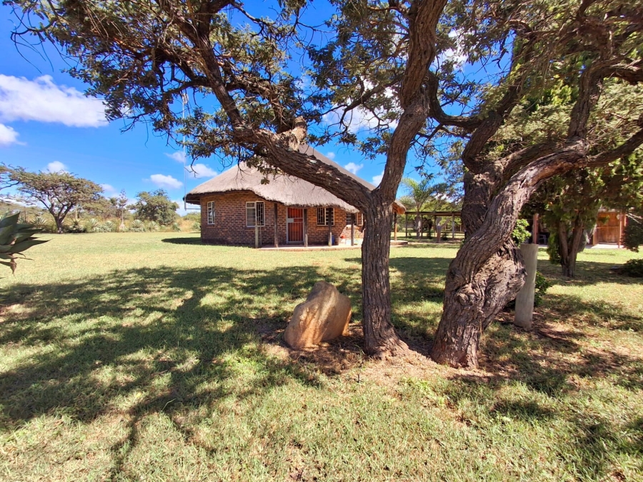 3 Bedroom Property for Sale in Myngenoegen A H Limpopo