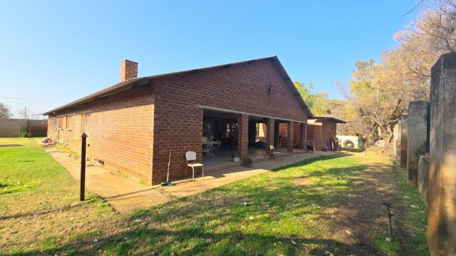 7 Bedroom Property for Sale in Bela Bela Limpopo
