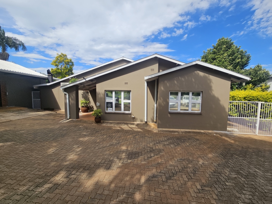 6 Bedroom Property for Sale in Louis Trichardt Limpopo