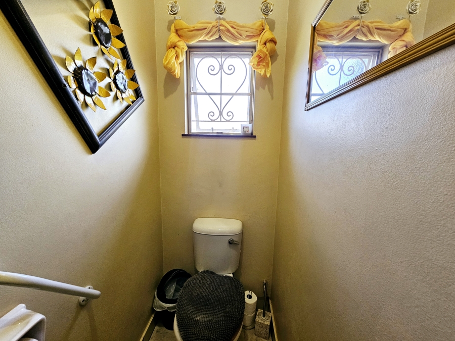 6 Bedroom Property for Sale in Louis Trichardt Limpopo