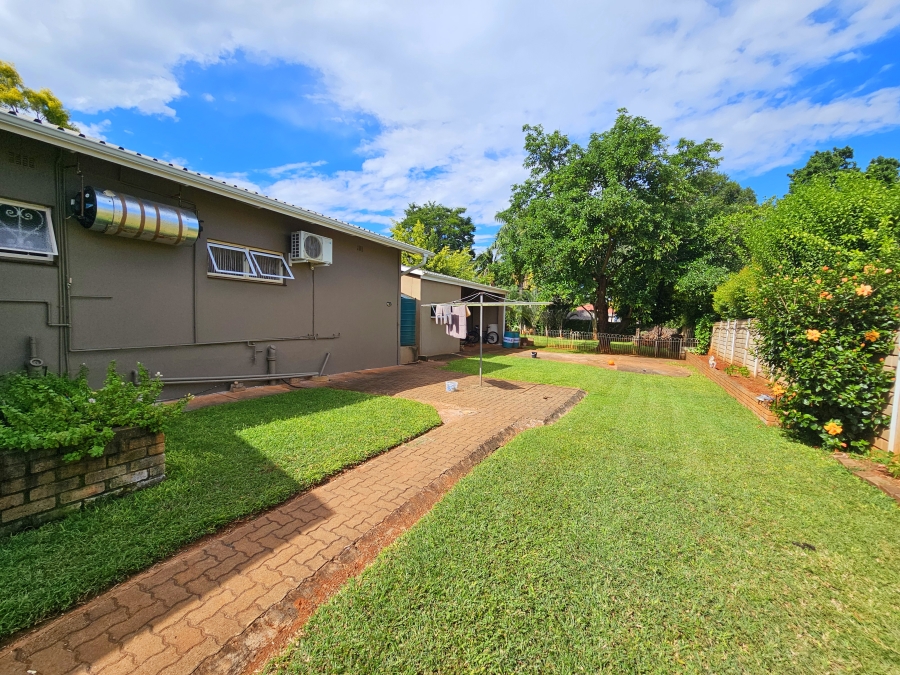 6 Bedroom Property for Sale in Louis Trichardt Limpopo