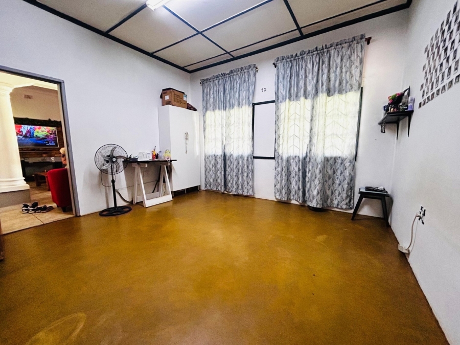 4 Bedroom Property for Sale in Mokopane Central Limpopo
