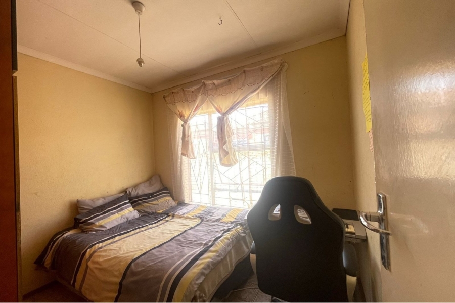 3 Bedroom Property for Sale in Madiba Park Limpopo