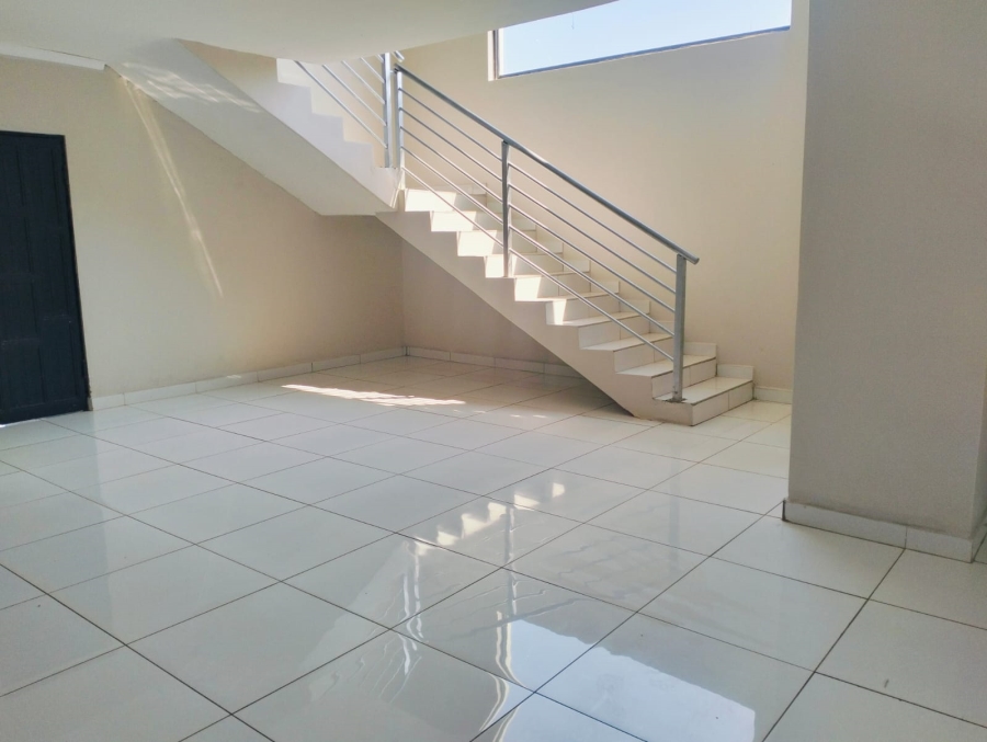 5 Bedroom Property for Sale in Riverside Estate Limpopo