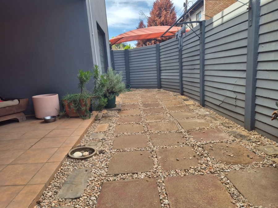 1 Bedroom Property for Sale in Polokwane Central Limpopo