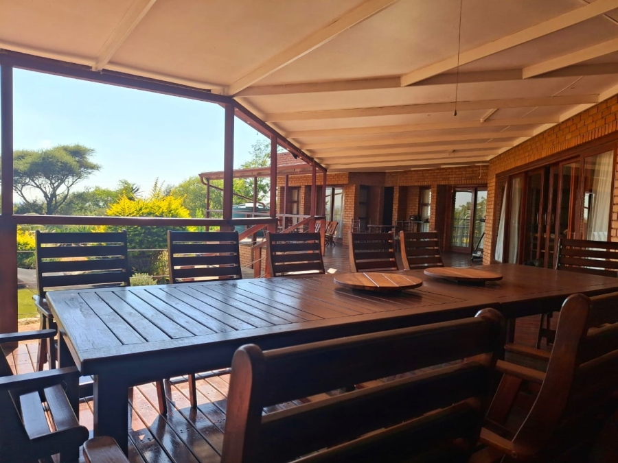 7 Bedroom Property for Sale in Myngenoegen A H Limpopo