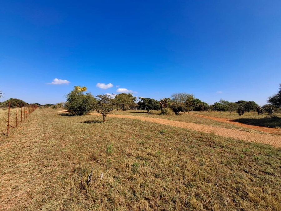7 Bedroom Property for Sale in Myngenoegen A H Limpopo