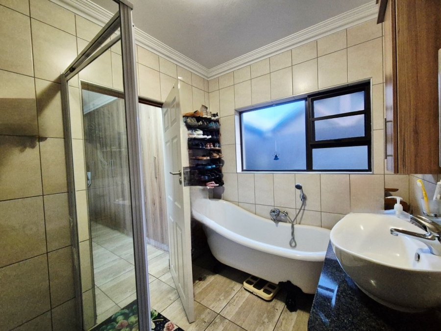 3 Bedroom Property for Sale in Mookgopong Limpopo
