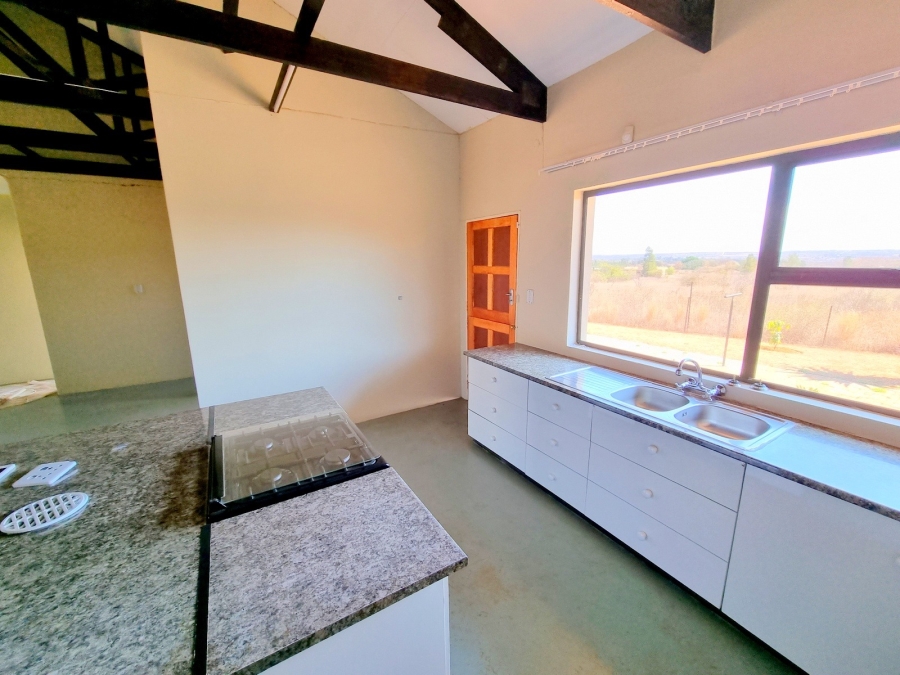 8 Bedroom Property for Sale in Myngenoegen A H Limpopo