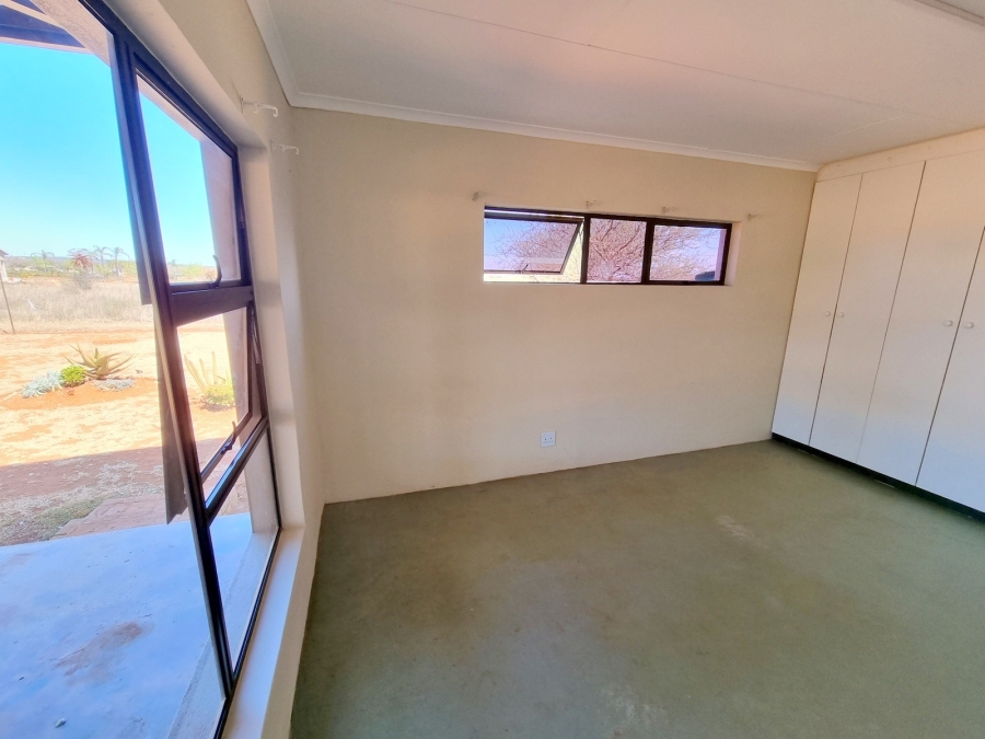 8 Bedroom Property for Sale in Myngenoegen A H Limpopo