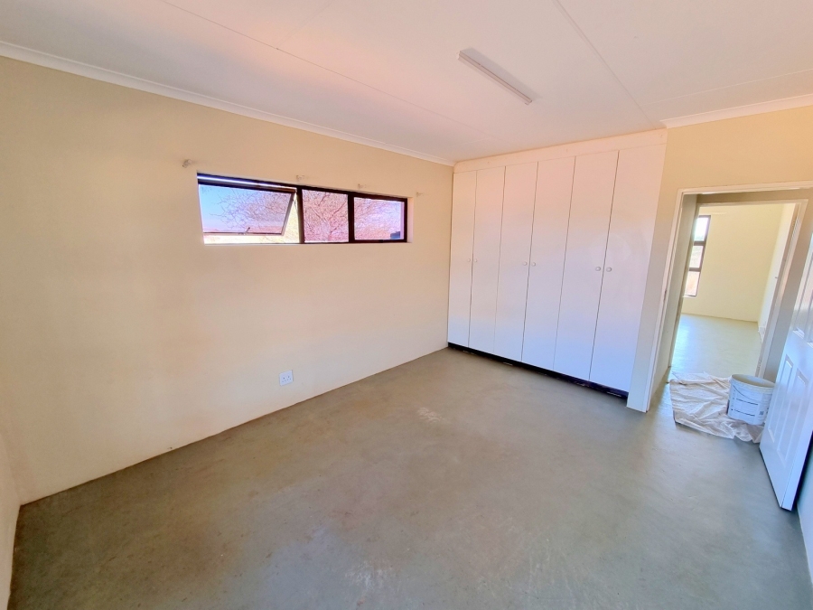 8 Bedroom Property for Sale in Myngenoegen A H Limpopo