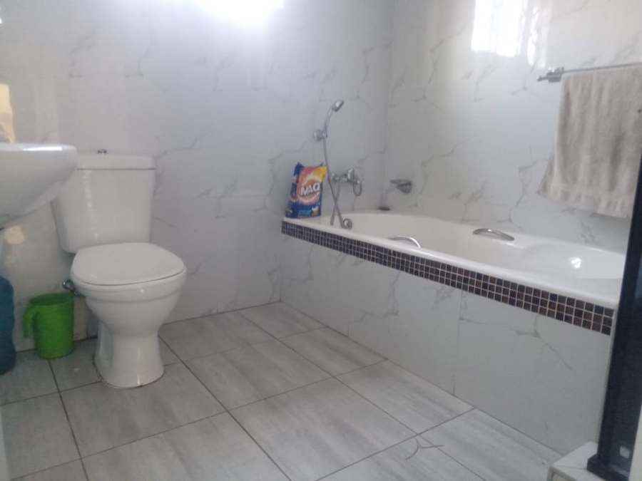 To Let 3 Bedroom Property for Rent in Northam Limpopo