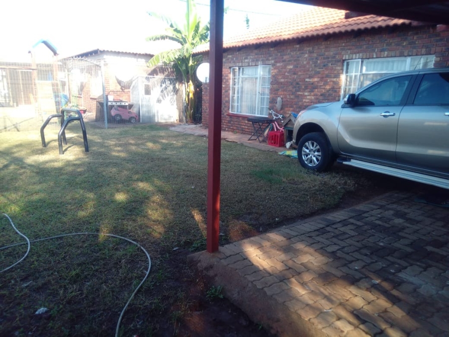 To Let 3 Bedroom Property for Rent in Northam Limpopo