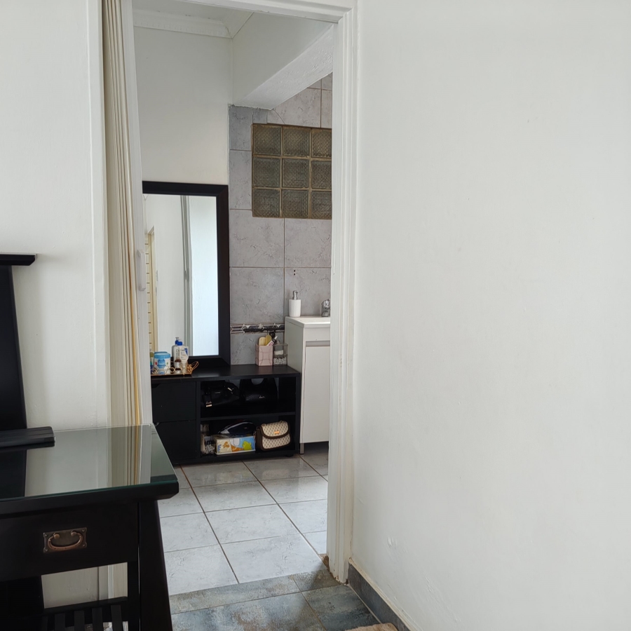 5 Bedroom Property for Sale in Flora Park Limpopo