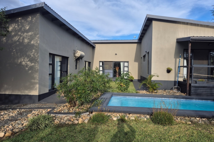3 Bedroom Property for Sale in Kampersrus Limpopo