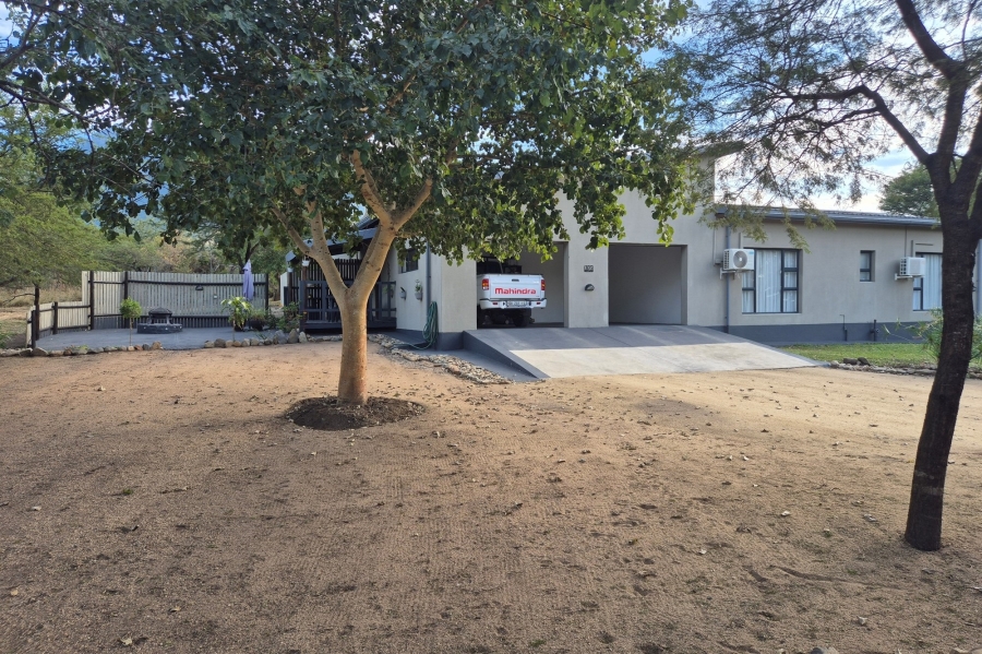 3 Bedroom Property for Sale in Kampersrus Limpopo