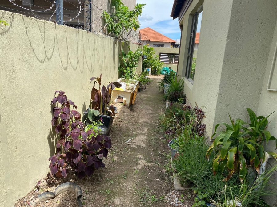 3 Bedroom Property for Sale in Rethabile Gardens Limpopo