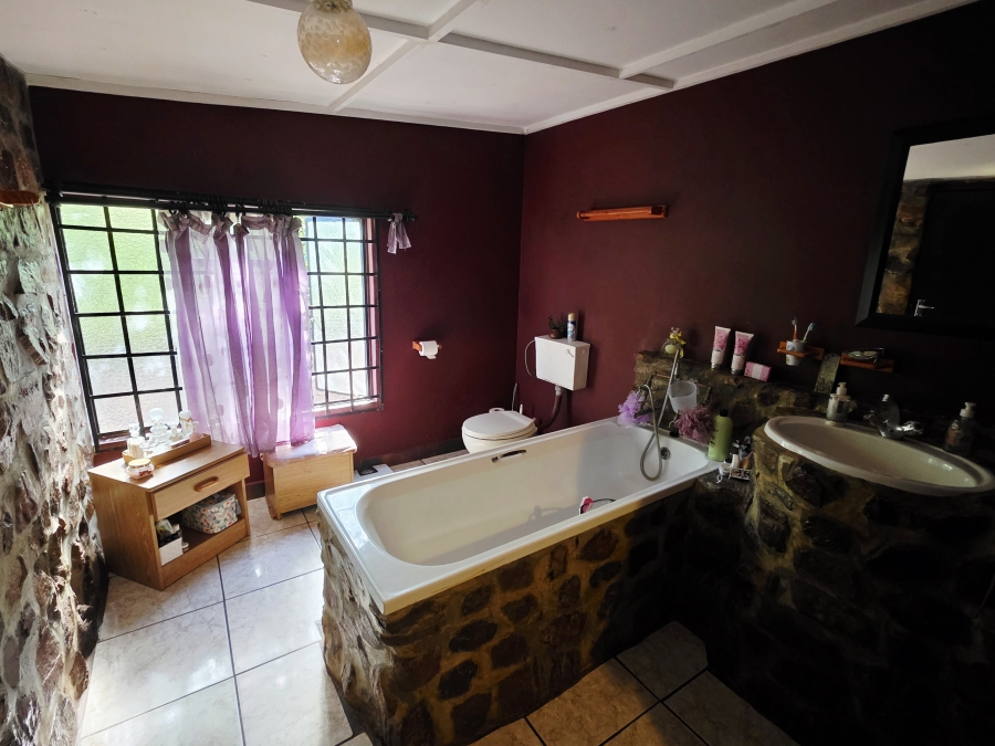 3 Bedroom Property for Sale in Maribashoek AH Limpopo