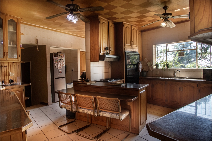 5 Bedroom Property for Sale in Broederstroomdrift Limpopo
