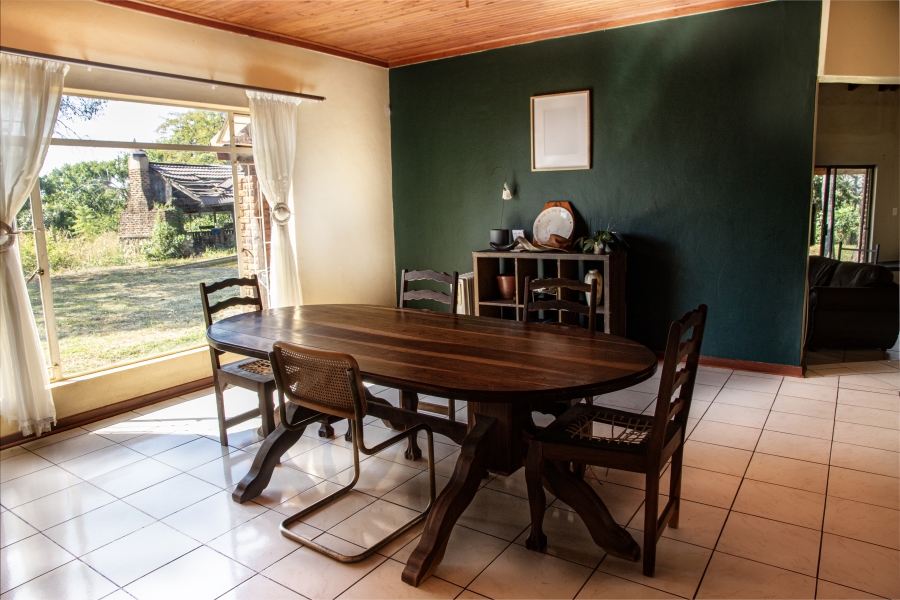 5 Bedroom Property for Sale in Broederstroomdrift Limpopo