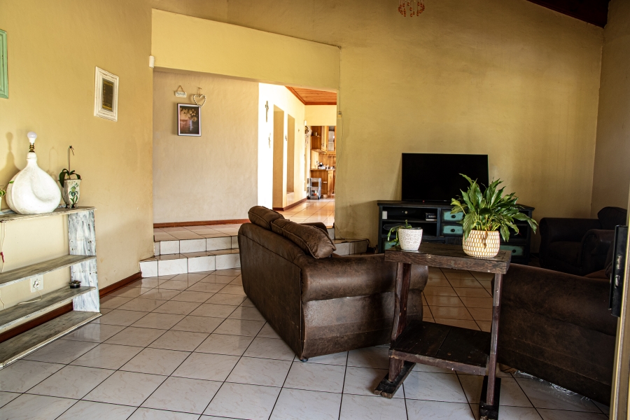 5 Bedroom Property for Sale in Broederstroomdrift Limpopo