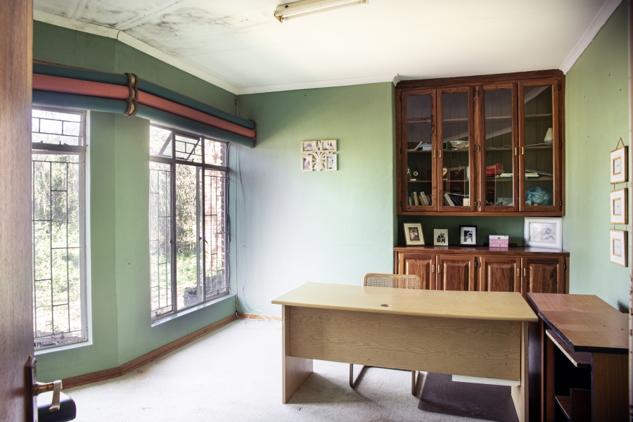5 Bedroom Property for Sale in Broederstroomdrift Limpopo