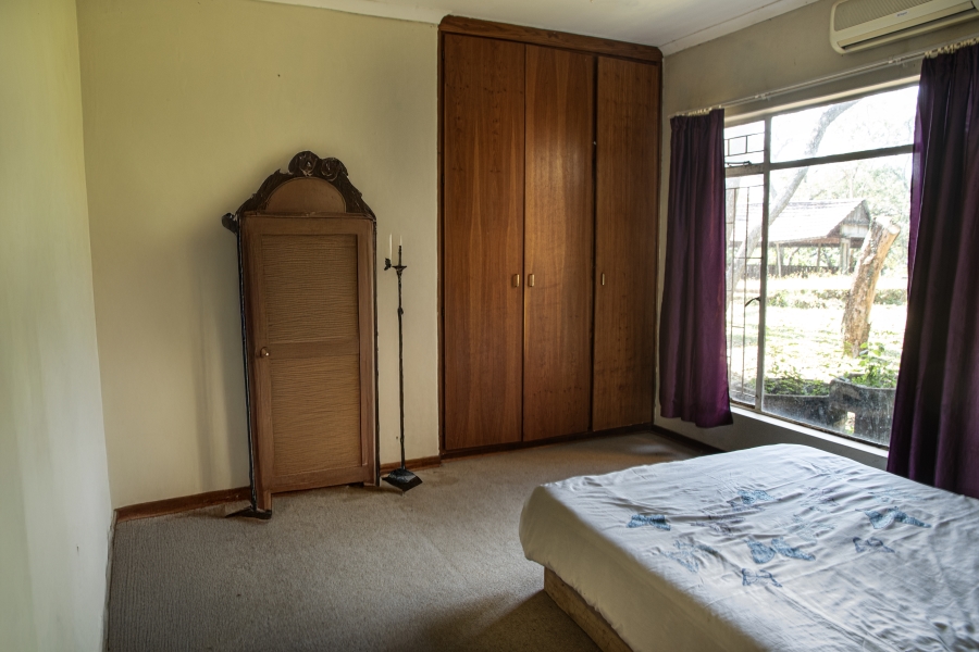 5 Bedroom Property for Sale in Broederstroomdrift Limpopo
