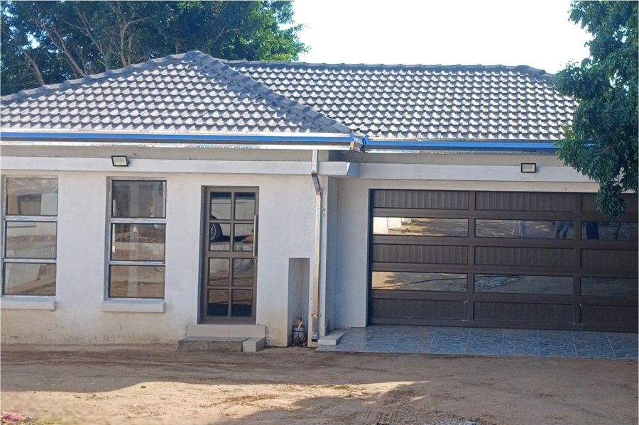 4 Bedroom Property for Sale in Kampersrus Limpopo