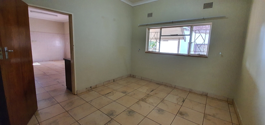 To Let 4 Bedroom Property for Rent in Louis Trichardt Limpopo