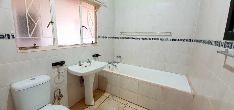 To Let 4 Bedroom Property for Rent in Louis Trichardt Limpopo