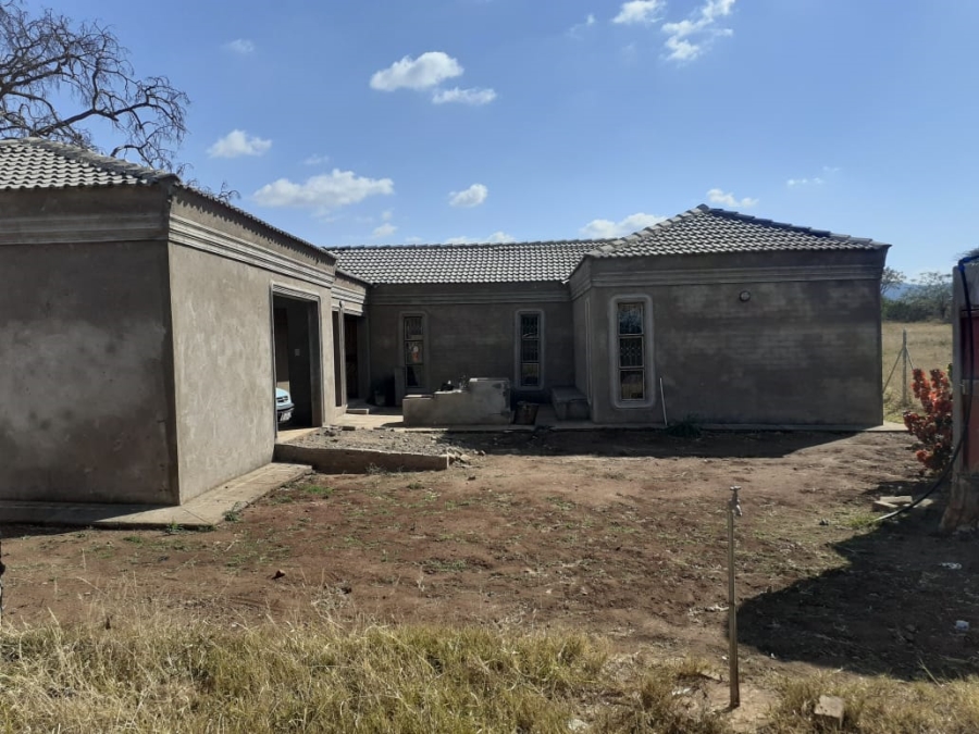 3 Bedroom Property for Sale in Chavani Limpopo