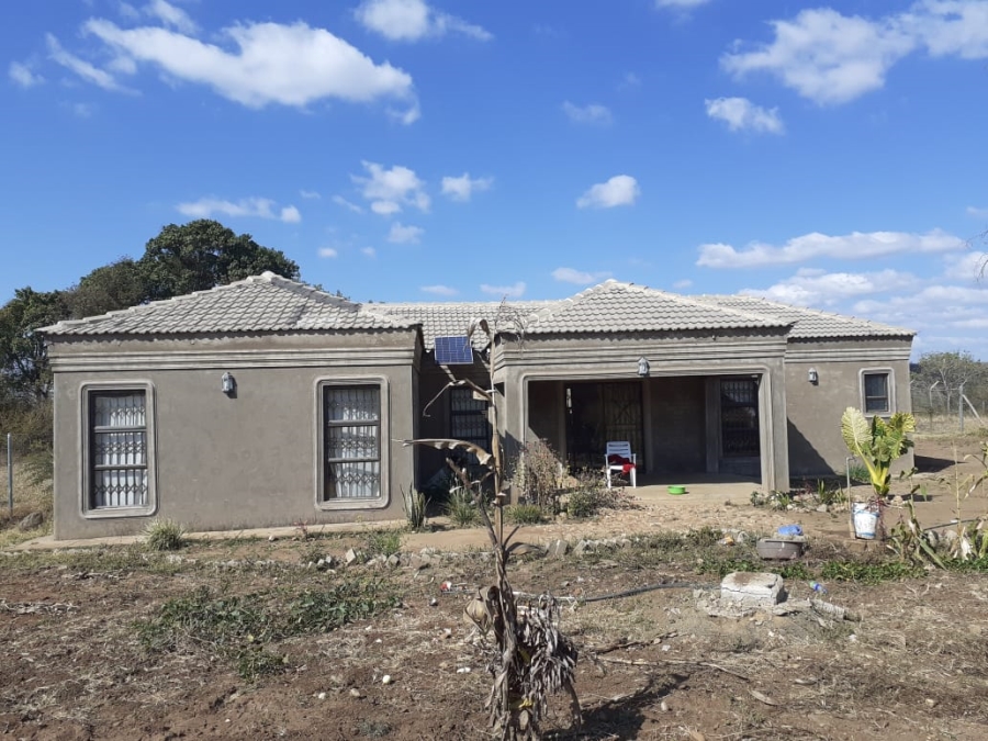 3 Bedroom Property for Sale in Chavani Limpopo