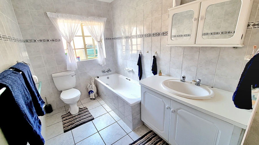 3 Bedroom Property for Sale in Modimolle Limpopo