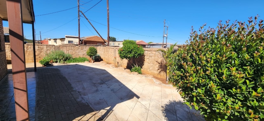 To Let 3 Bedroom Property for Rent in Northam Limpopo