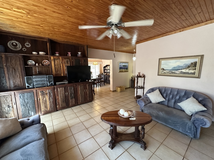 3 Bedroom Property for Sale in Hoedspruit Limpopo