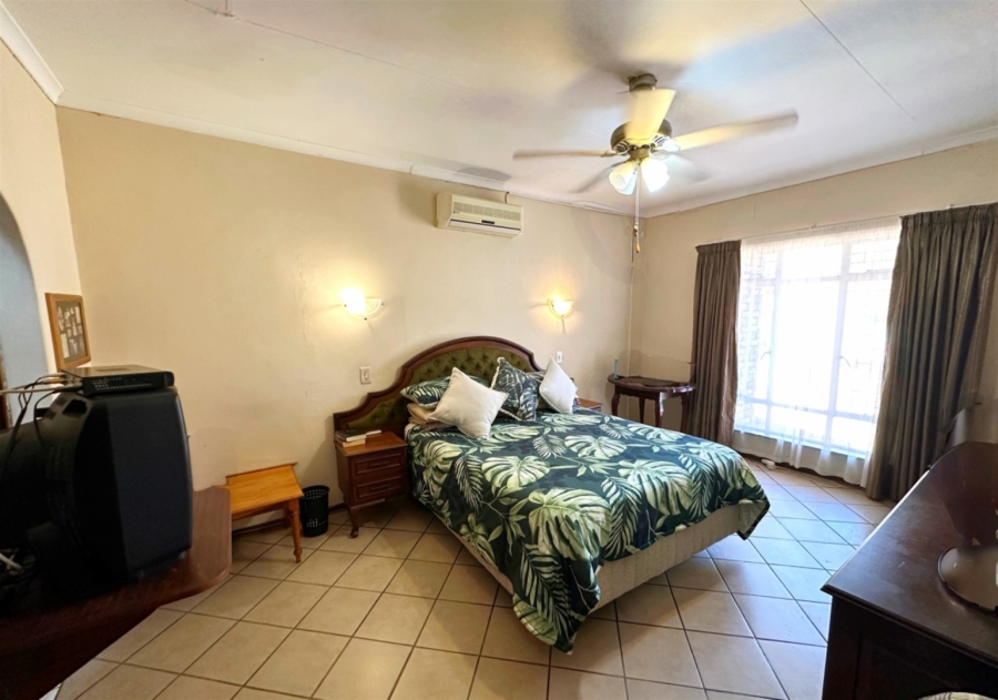 3 Bedroom Property for Sale in Hoedspruit Limpopo