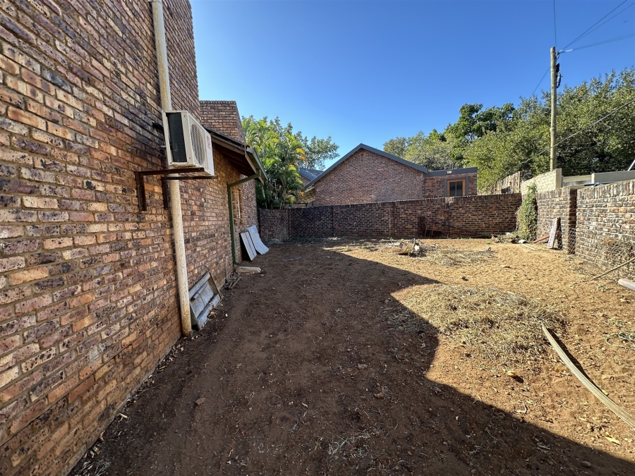 3 Bedroom Property for Sale in Hoedspruit Limpopo