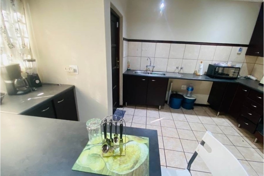 2 Bedroom Property for Sale in Polokwane Central Limpopo