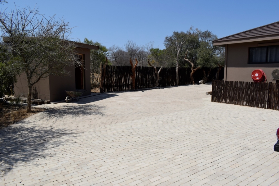 3 Bedroom Property for Sale in Moditlo Wildlife Estate Limpopo