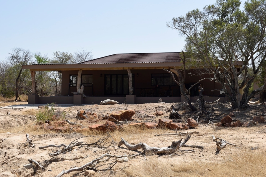 3 Bedroom Property for Sale in Moditlo Wildlife Estate Limpopo