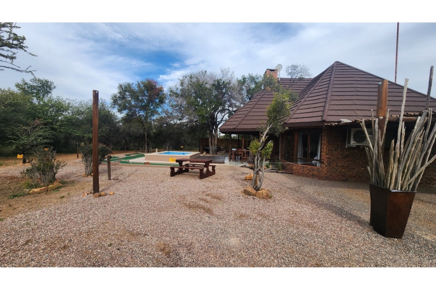 4 Bedroom Property for Sale in Mabalingwe Nature Reserve Limpopo