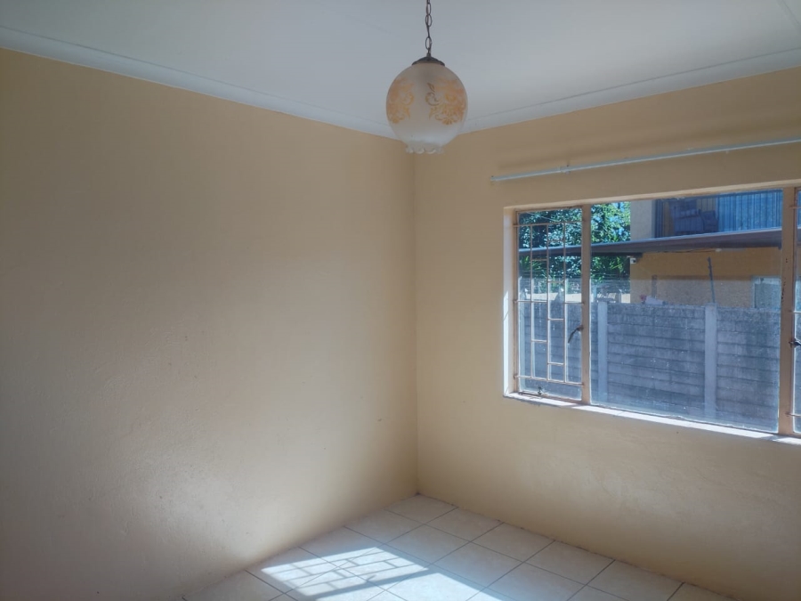 To Let 3 Bedroom Property for Rent in Flora Park Limpopo